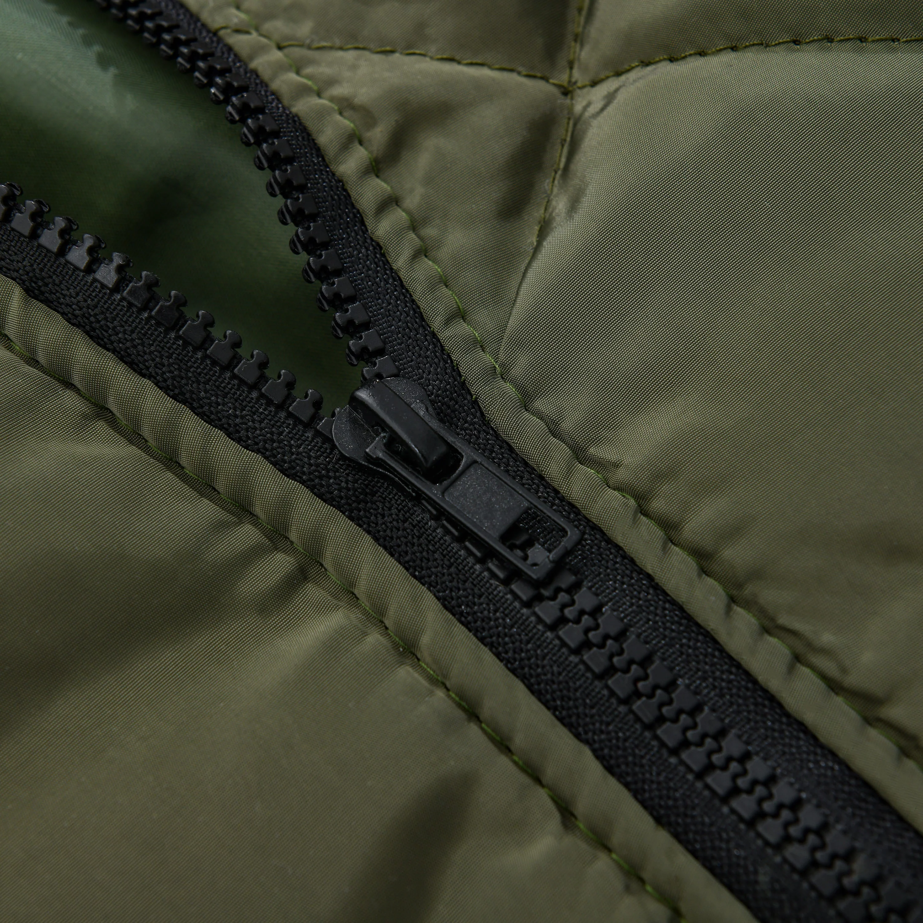 Dean | Men’s Classic Quilted Bomber Jacket with Zip Front - Image 5