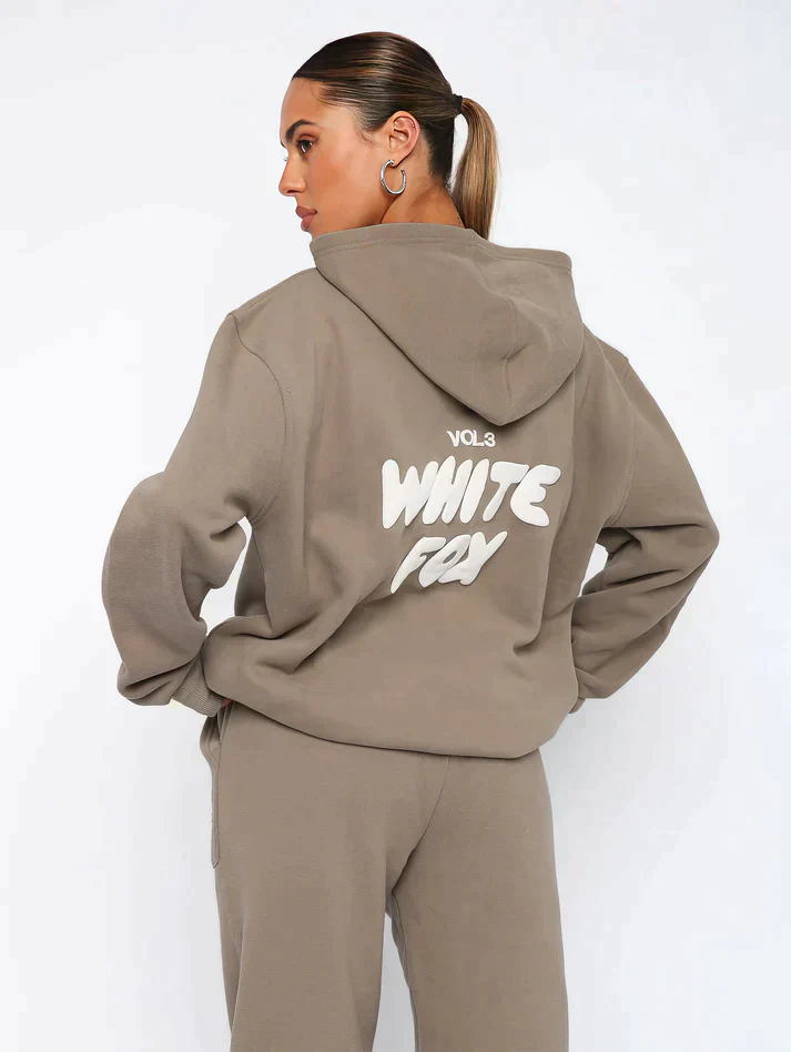 Isla | Casual Cropped Women’s Tracksuit with Back Print - Image 8