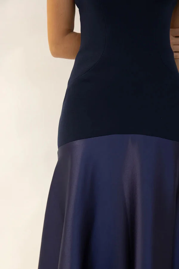 Siobhan | Women’s Stylish Maxi Prom Dress with Flared Hem - Image 16