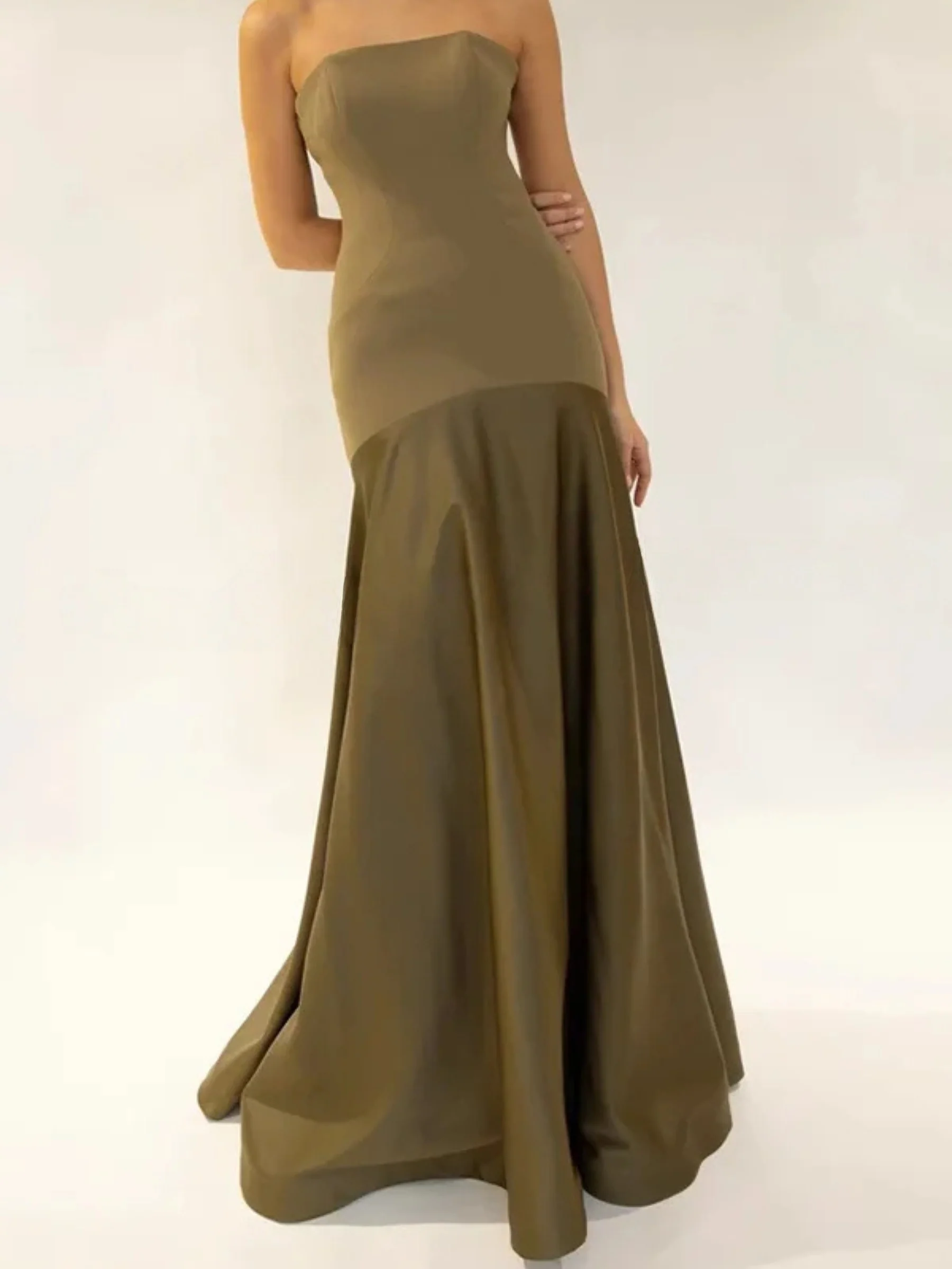 Siobhan | Women’s Stylish Maxi Prom Dress with Flared Hem - Image 5