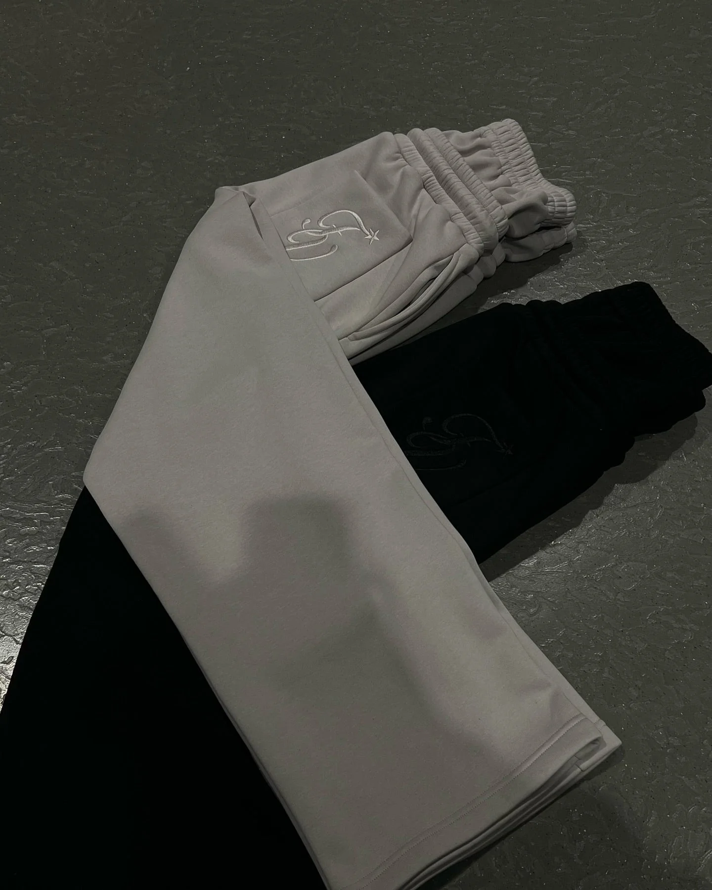 Unisex Baggy Joggers with Pockets - Image 6